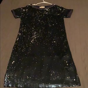 Women’s dress